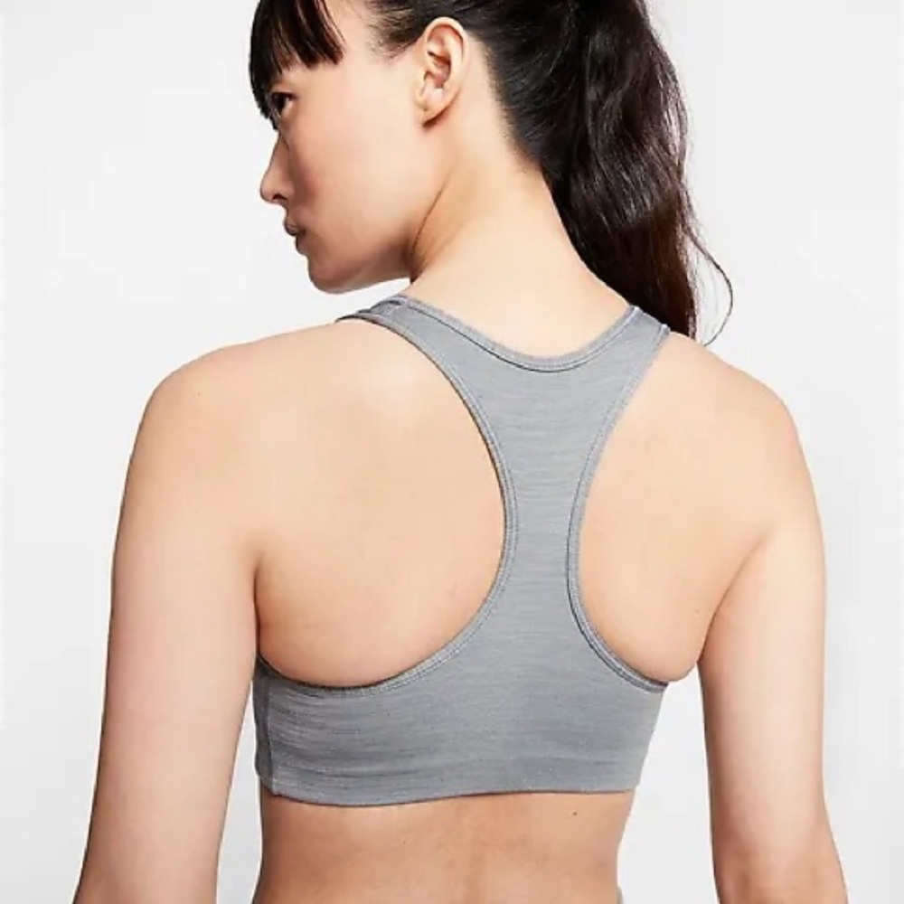 Nike Women's Gray Sports Bra NWOT - Picture 2 of 5
